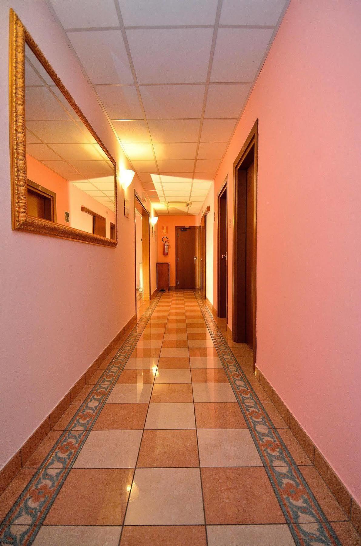 Hotel Amba Alagi Municipalità di Municipalità di Marghera Kültér fotó